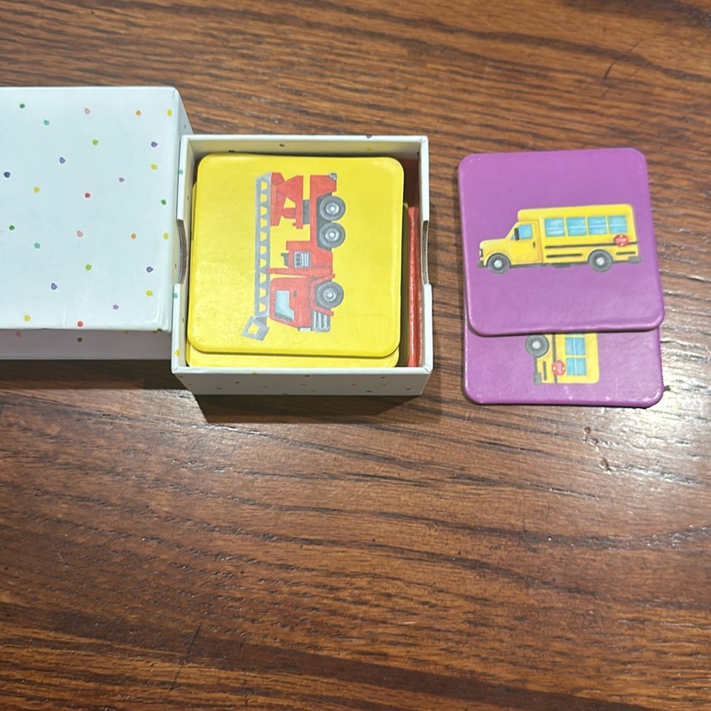 Lovevery Things That Move Memory Matching Game Investigator Play Kit 31-33 M